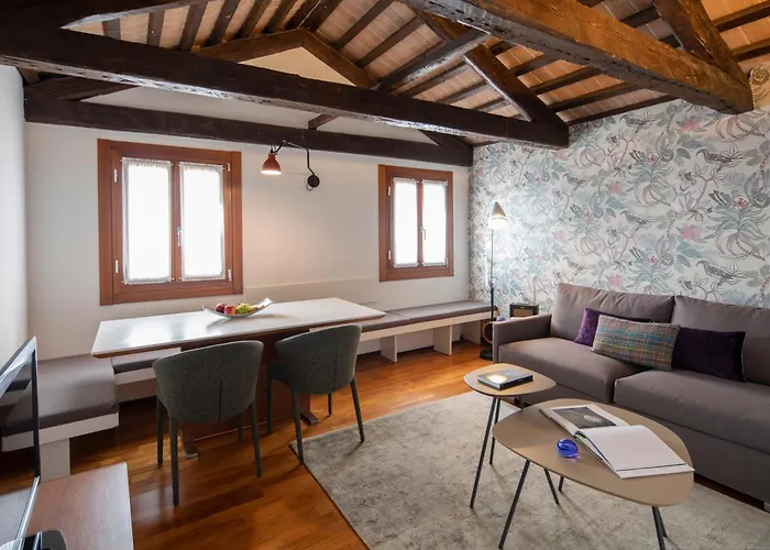 Ca' Della Scimmia - Rialto - Venice
